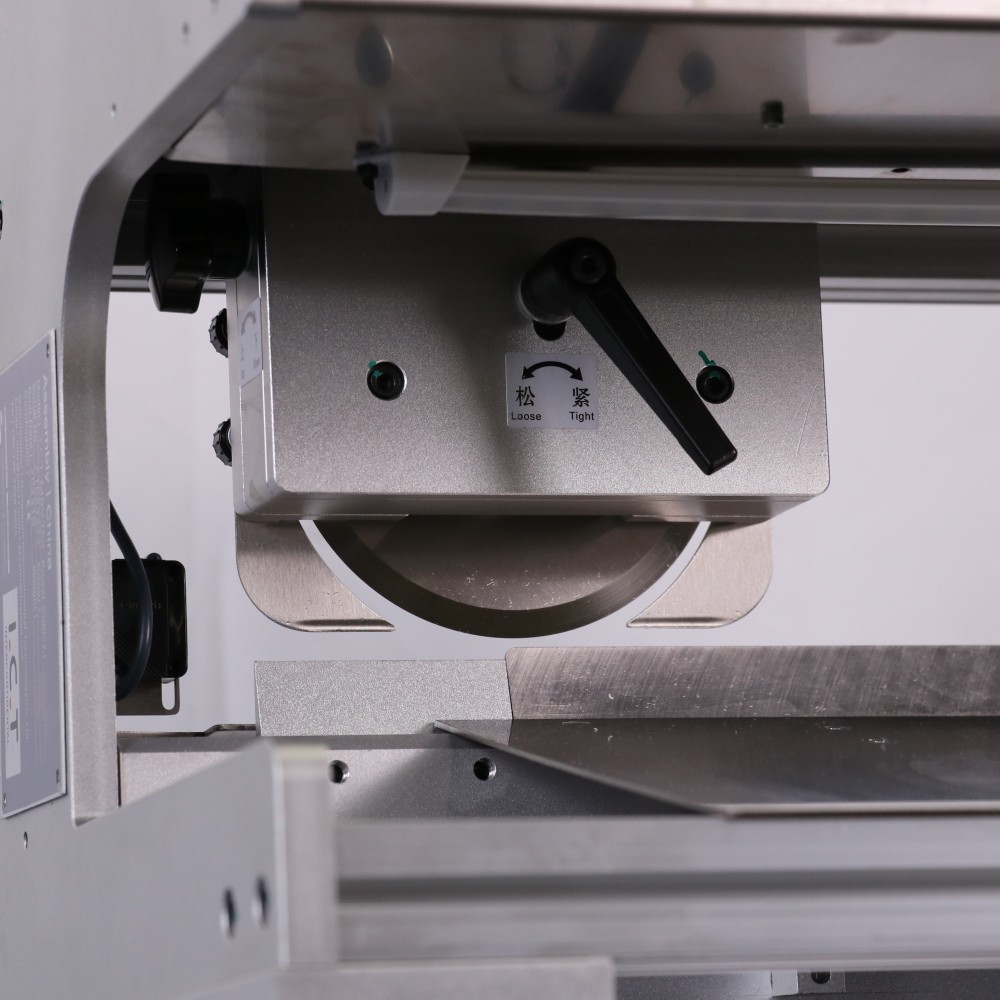 IKT | PCB asztali panel elválasztó router PCB vágásához
