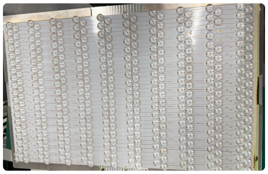 LED lencse PCBA