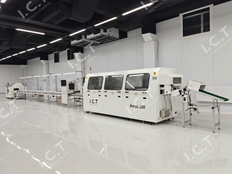 ICT DIP vonal &Uuml;zbegiszt&aacute;nban