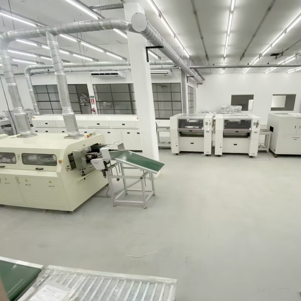 IKT | Duplaplatformos ólommentes hullámos forrasztógép iPhone-hoz