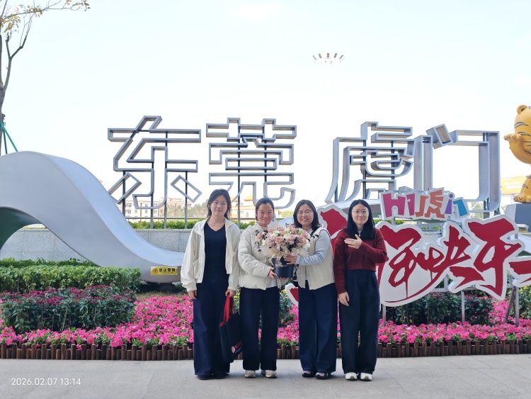 ICT Lucy Hunanb&oacute;l