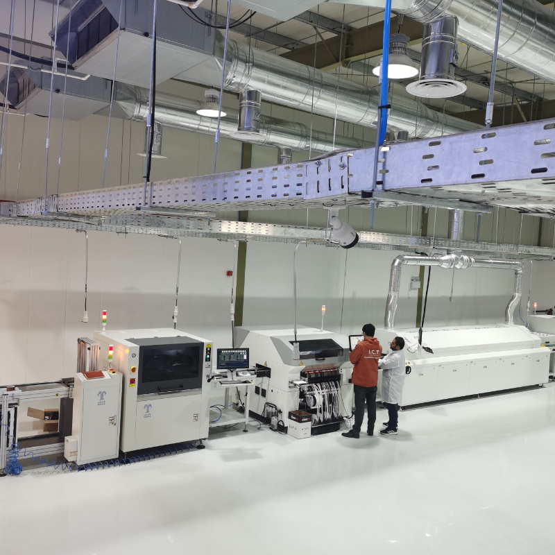 RX-7R | JUKI NYÁK összeszerelő vonal Pick and Place Machine