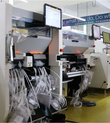 IKT | JUKI Pick and Place Machine 6 fejű, nagy sebességű LED SMT PBC gépi chiprögzítő