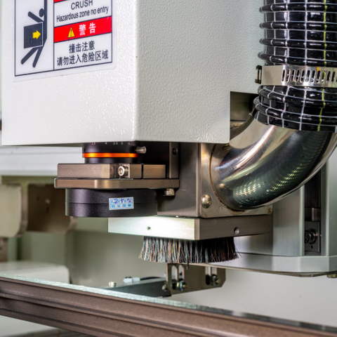 IKT | Asztali NYÁK-útválasztó gép PCB-leválasztó ár vágásához